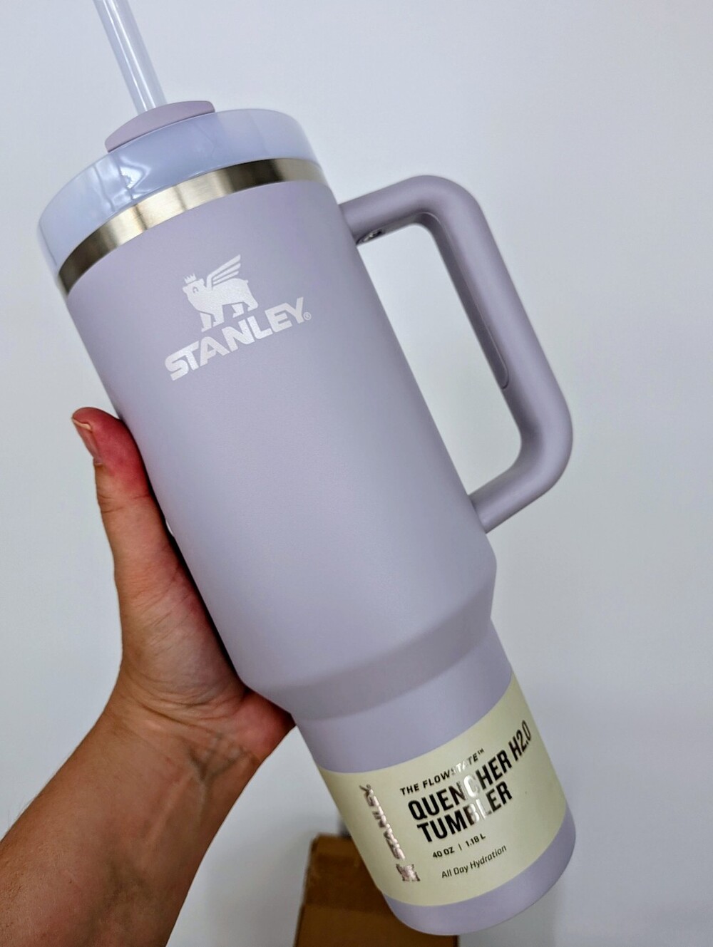NEW Stanley cup bottle Quencher H2.0 Flowstate Tumbler 40 OZ purple dust 2026